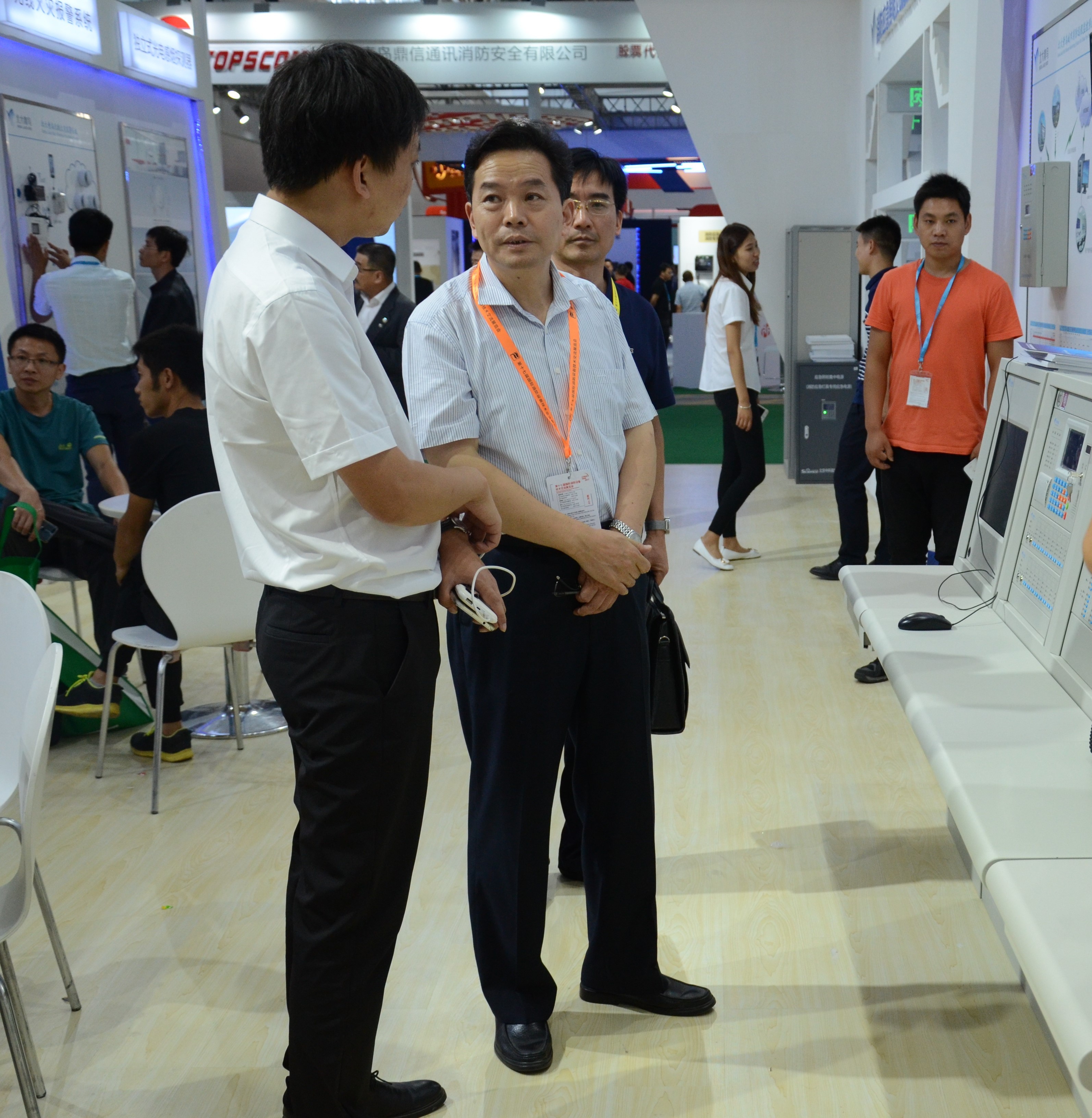 hahabet�ǳ��󺣹ٷ���վ-�����������ͷ