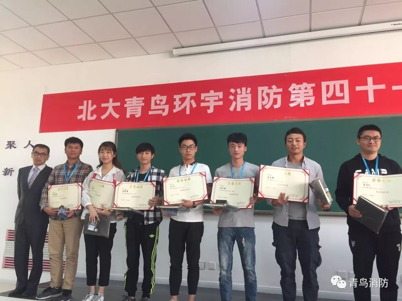 hahabet�ǳ��󺣹ٷ���վ-�����������ͷ