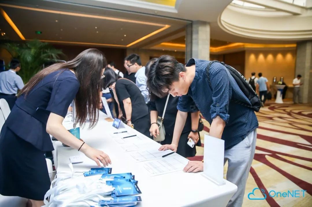 hahabet�ǳ��󺣹ٷ���վ-�����������ͷ