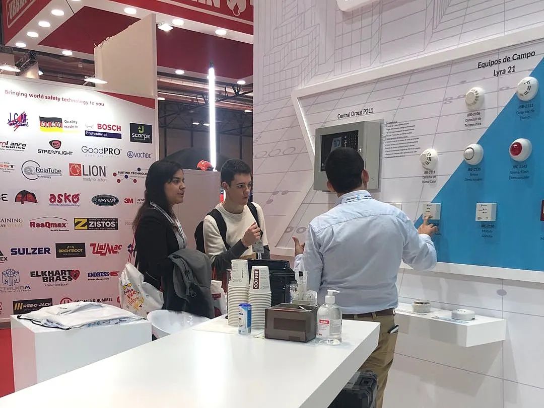 hahabet�ǳ��󺣹ٷ���վ-�����������ͷ